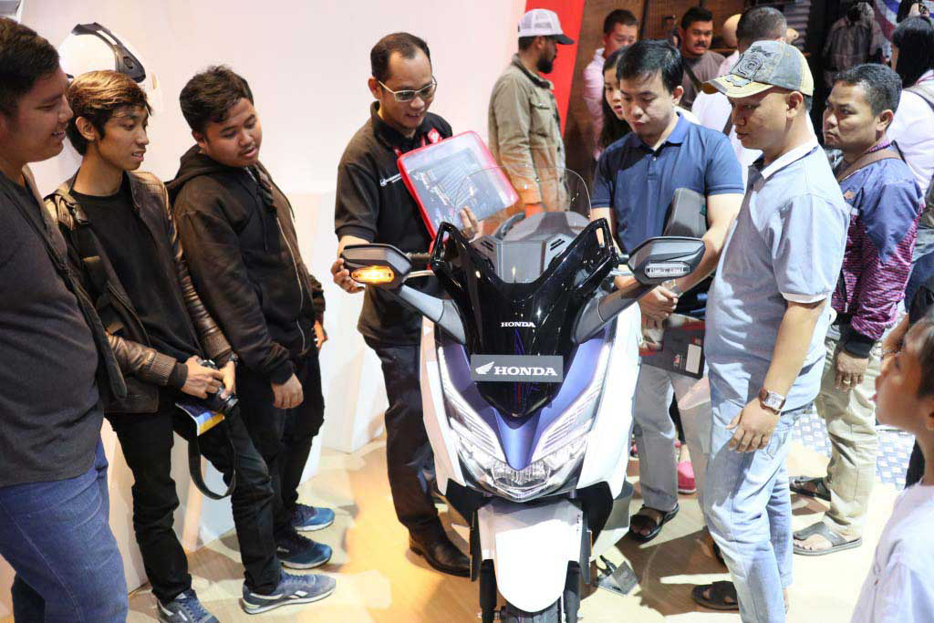 Seribu Motor Honda Terjual Di GIIAS 2018