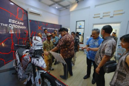Kupprum Buka Showroom Perdana di Surabaya, Layanan 3S Terpadu untuk URB-X Pasca-GIIAS 2025.
