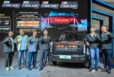 Resmi diluncurkan, Harga SUV Offroad Listrik Pertama di Indonesia Chery J6 Menggiurkan! 