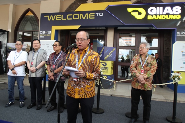 Foto GIIAS Bandung Resmi di Buka 01
