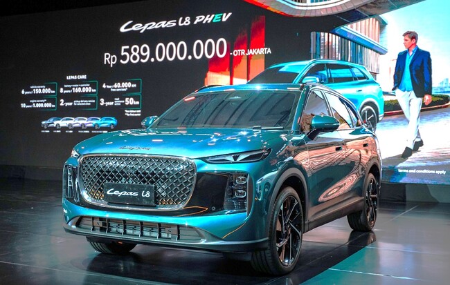 Line up LEPAS L8 PHEV Resmi di Jual di Indonesia 02