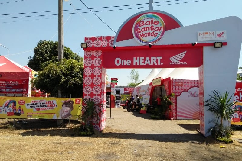 BALE SANTAI HONDA. Dibuka di empat lokasi, yakni Balaraja, Cianjur, Tegal, dan Caruban.