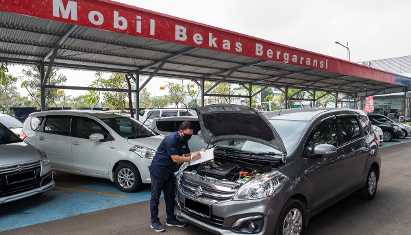 AUTO VALUE. Layanan tukar tambah All New Ertiga Hybrid dengan extra-cash back.