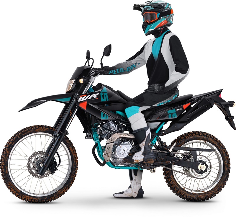 WR155R Black 2 scaled