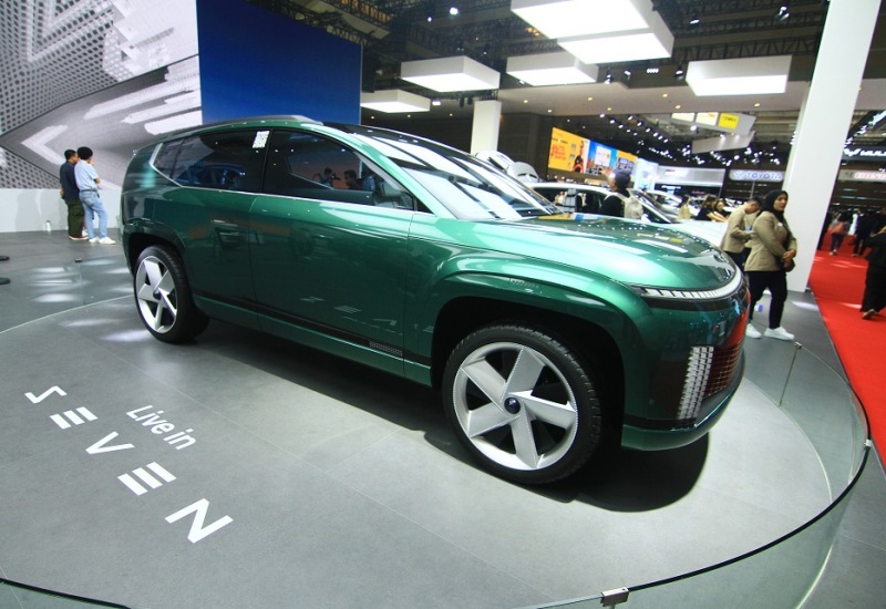 Hyundai SEVEN Concept 01