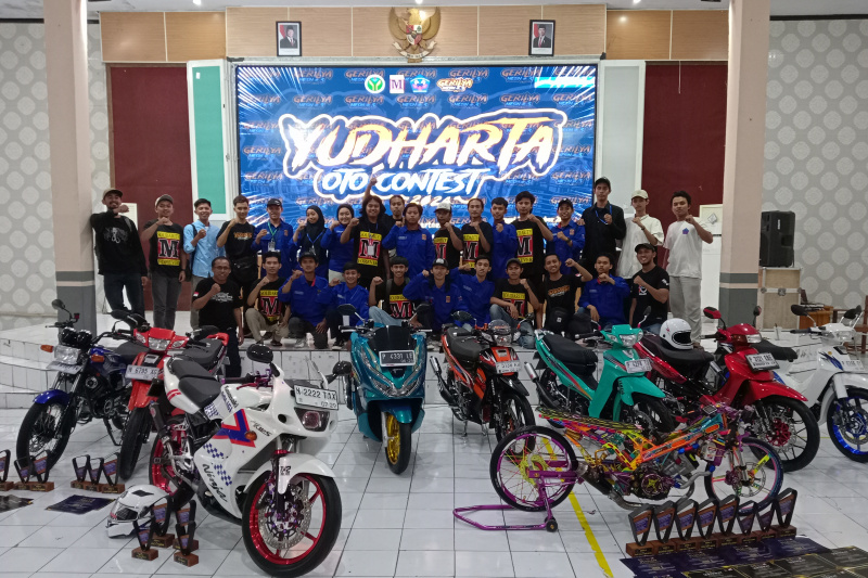 SQUAD HMM FT YUDHARTA Gelar kembali otocontest setelah lama vakum