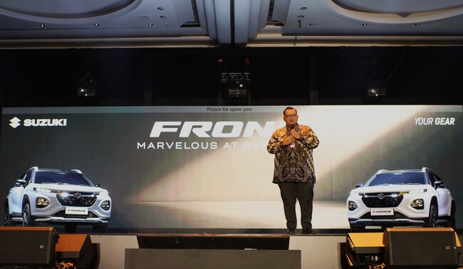 Dony Saputra Deputy 4W Sales Marketing Managing Director PT SIS 01