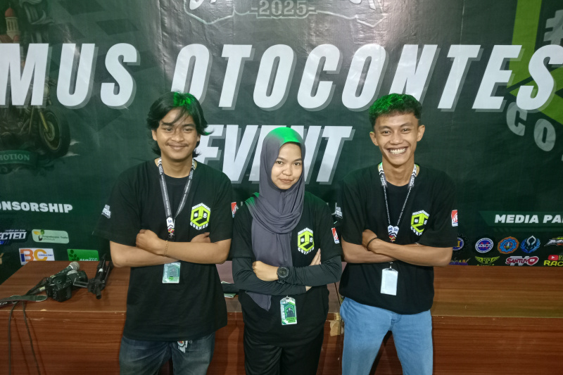 KETUA HIMPUNAN PANITIA UNIMUS OTOCONTEST Siap agendakan terus Unimus Otocontest dan Mechanical Corner Unimus