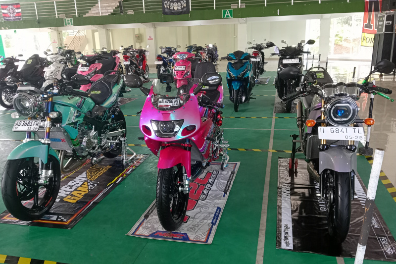 SUNMORI STYLE Masih dengan trend baru khas Sunday Morning Ride style
