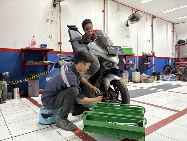 Maka Motors Resmi Membuka Bengkel Resmi Bersama Motoriz 2