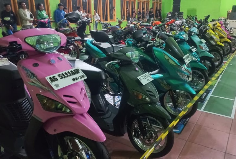 KELAS DAILY USE Kontestan terbanyak