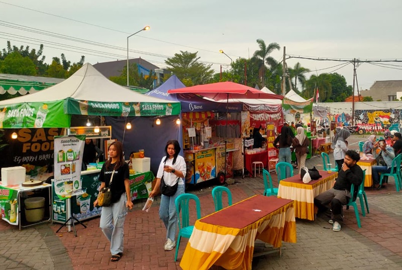 Stand Bazar UMKM Beragam Kuliner Food Drink