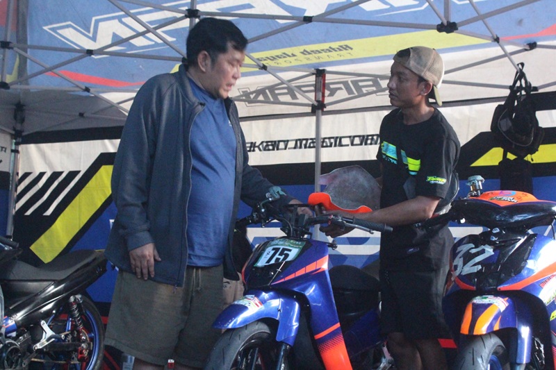 Tarpan Racing. Ditangani langsung oleh owner team