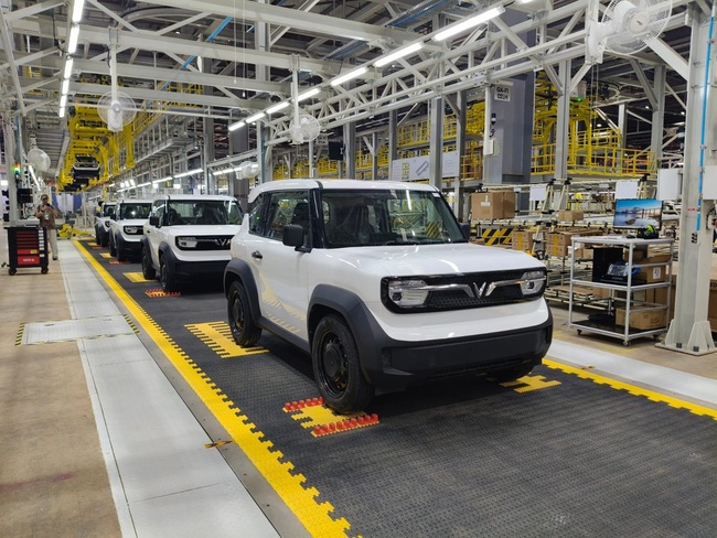 Peresmian Pabrik VinFast di Subang 15 Des 2025 06