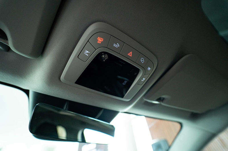 Volvo ES90 Interior Overhead Console