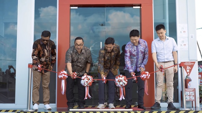 Hino Tingkatkan Fasilitas Dealer di Yogyakarta Menjadi 3S 02