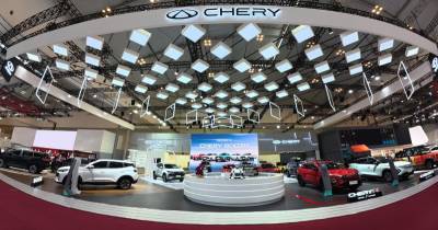 Tersenyum Manis, Chery Sukses Raih 2.153 SPK Di Ajang GIIAS 2025.