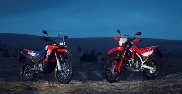    Duet New CRF250 RALLY dan New CRF250L Dengan Kombinasi Warna & Stripping Terbaru, Kini Sudah Dilengkapi ABS Yang Bisa Dinonaktifkan