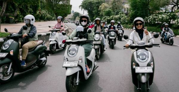 1100 Bikers di Jawa Tengah Touring Serentak Dalam 'Scoopy Stylo Kalceride 2025'