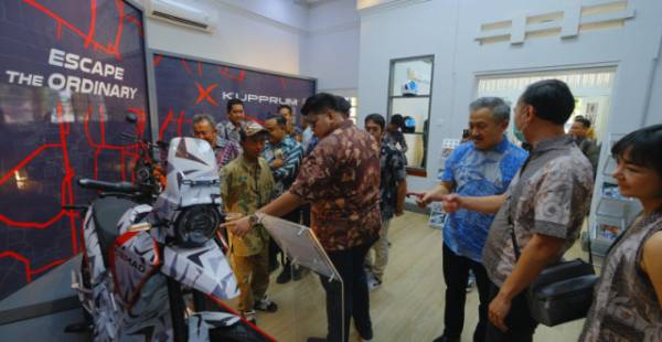 Kupprum Buka Showroom Perdana di Surabaya, Layanan 3S Terpadu untuk URB-X Pasca-GIIAS 2025.