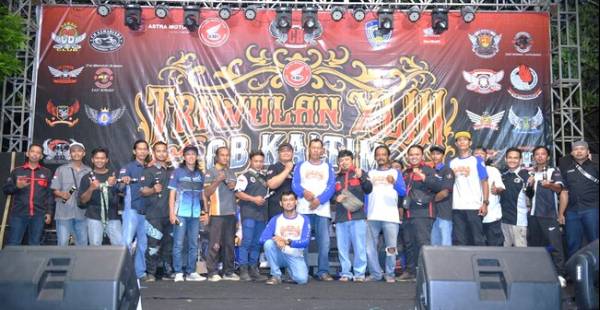 Triwulan CB Kaltim Ke-43, 2025 – Balikpapan : Dimeriahkan 700 Klasiker CB, Sukses Jadi Ruang Silaturahmi, Seni & Perputaran Ekonomi Kota Balikpapan.