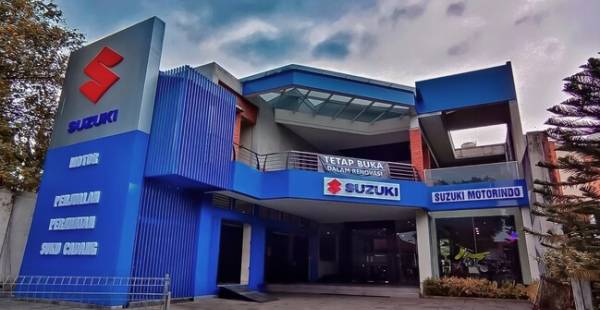 Suzuki Indonesia Resmi Buka Lima Diler Sepeda Motor Baru Di Berbagai Wilayah Di Indonesia.