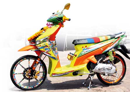 HONDA VARIO '08 - BALI : PESONA MOTHAI