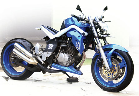 HONDA TIGER 2000 – CILACAP : PETARUNG BUNTUNG