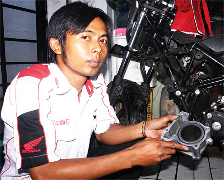 Mengatasi Kompresi Nyembur Jalur Radiator