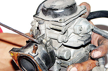 Awas !!, Jangan Melepas Bushing Stoper Klem Karbu