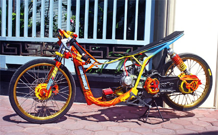 YAMAHA MIO - SIDOARJO : OVER SQUARE RINGAN MENGKAIL RPM TINGGI